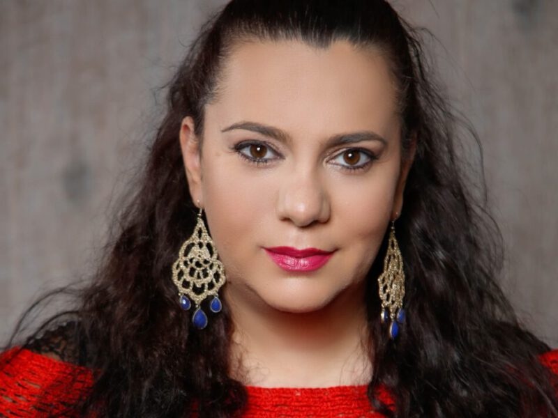 Susi_Portrait_800x600px